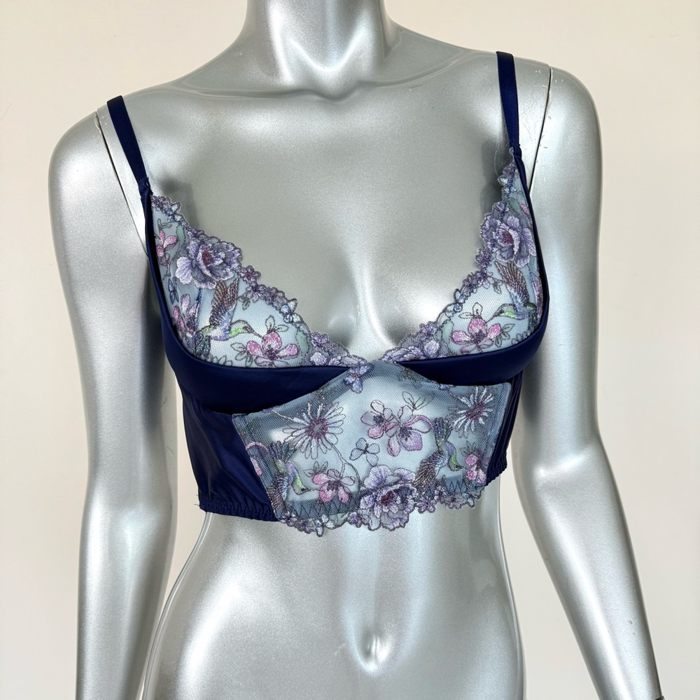 NWT!!! Victoria’s Secret corset top size 34D Retail 89.95$